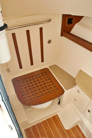  Yacht Photos Pics 2013 GRADY-WHITE 335 FREEDOM - Image 73