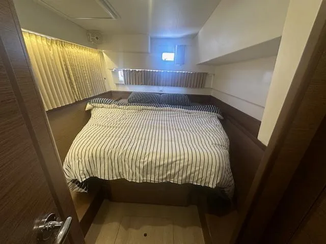 Le Tigre Yacht Photos Pics 