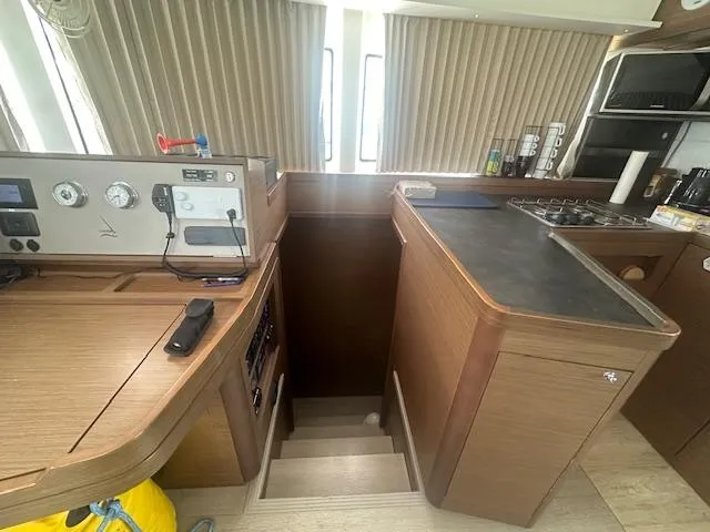 Le Tigre Yacht Photos Pics 