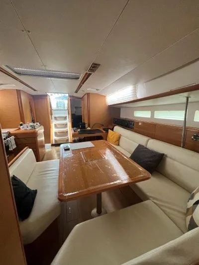 Calia III Yacht Photos Pics Jeanneau Sun Odyssey 509