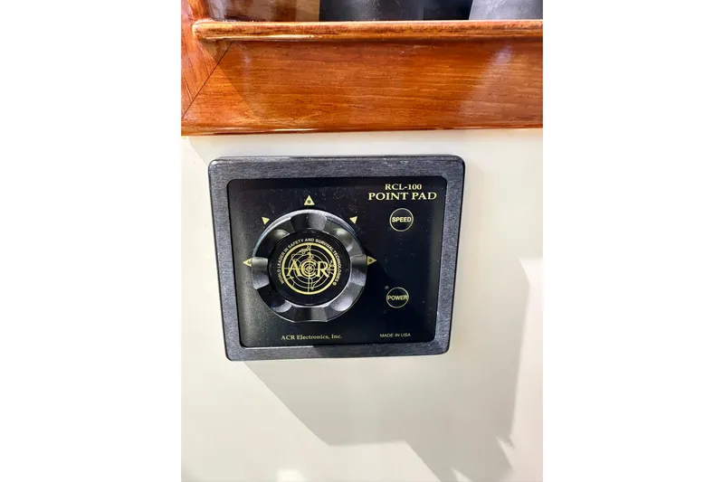 Lida Yacht Photos Pics ACR Electronics RCL-100 Point Pad on 2000 Hinckley Picnic Boat 36.