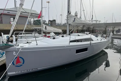 Beneteau Oceanis 30.1
