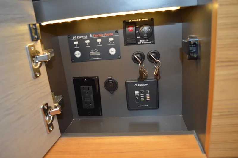 Encore Yacht Photos Pics 