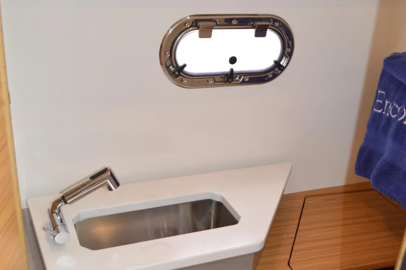 Encore Yacht Photos Pics 