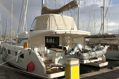 Yacht