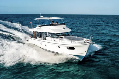 Beneteau Swift Trawler 48