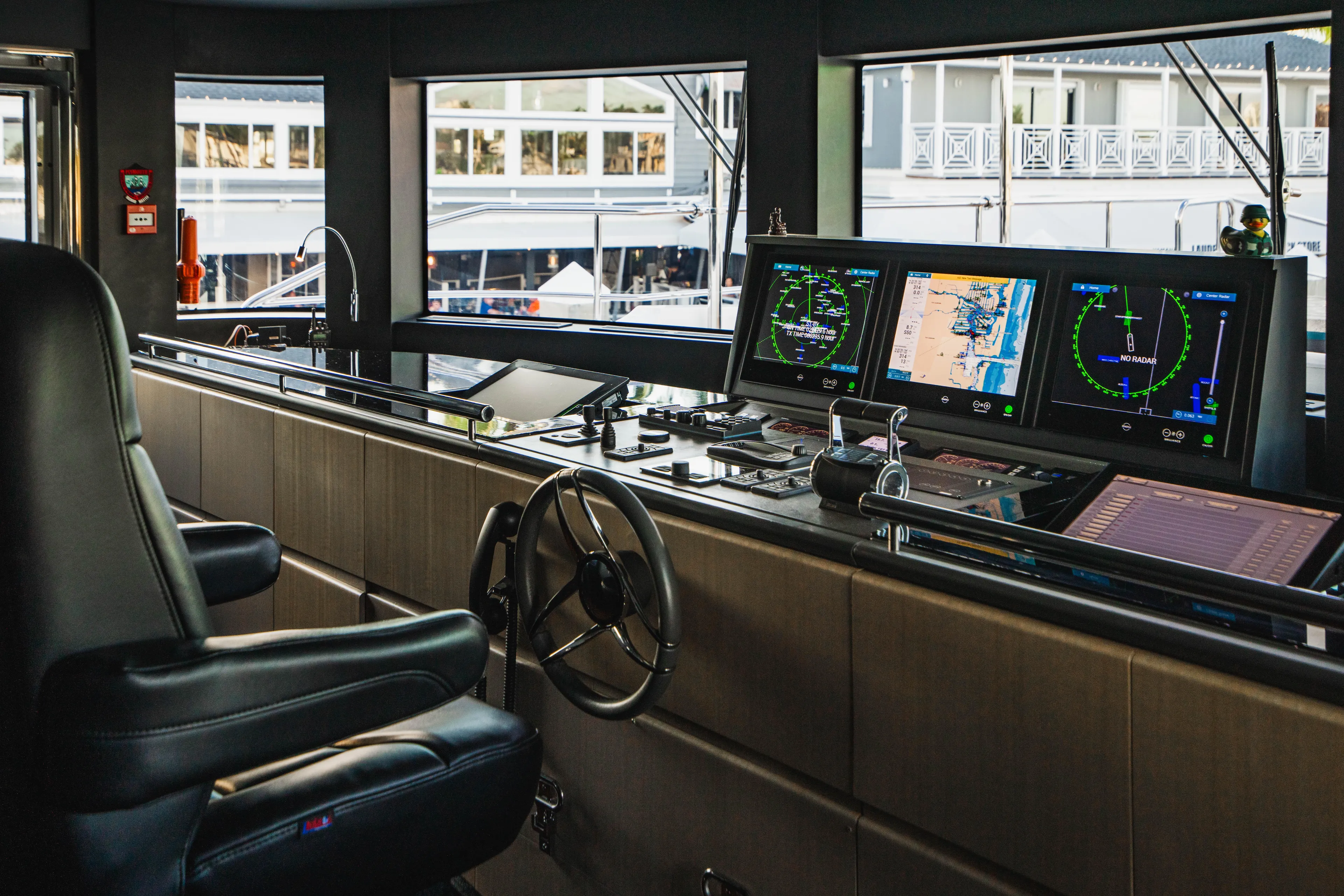 Abbentures III Yacht Photos Pics 