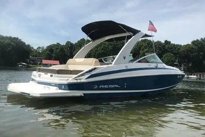 Regal 2700 Bowrider