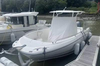 2023 Jeanneau CAP CAMARAT 7.5 CC SERIE 3