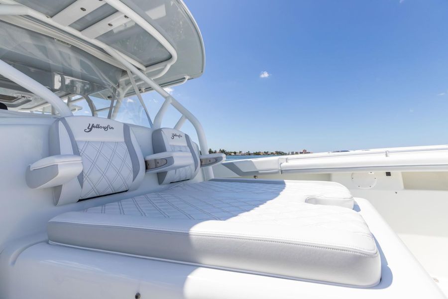 2015 Yellowfin 42 Offshore