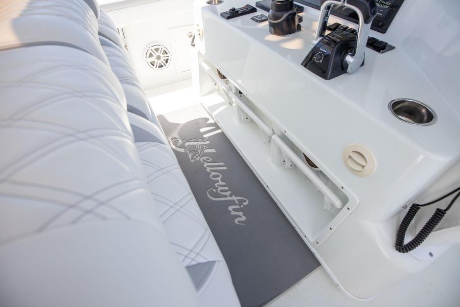 2015 Yellowfin 42 Offshore