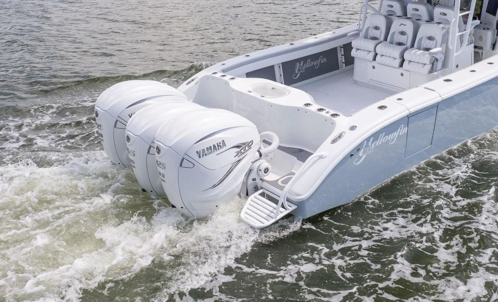 2015 Yellowfin 42 Offshore