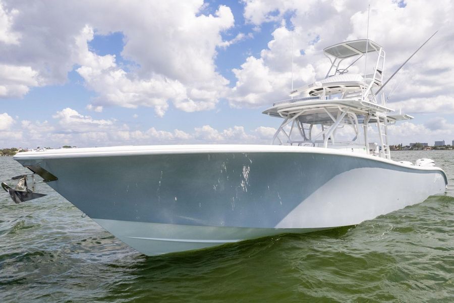 2015 Yellowfin 42 Offshore