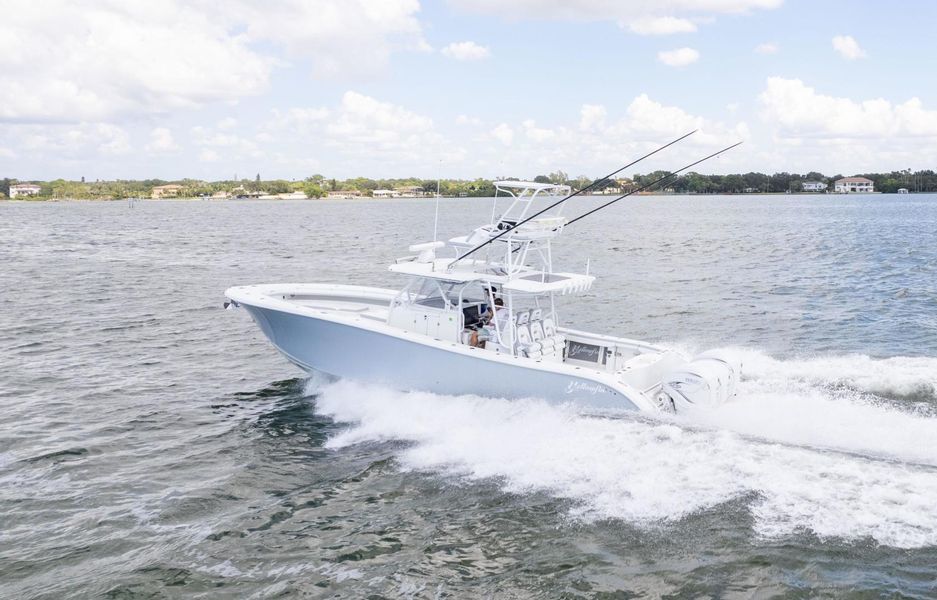 2015 Yellowfin 42 Offshore