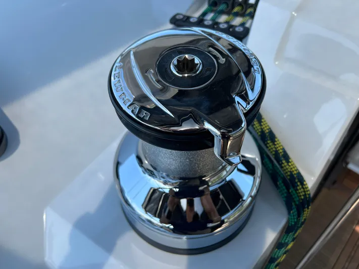 Rogue Yacht Photos Pics 