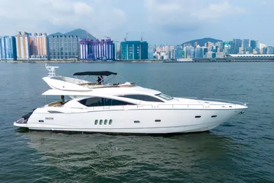 Sunseeker 82
