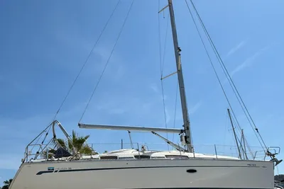2011 Bavaria 38 Cruiser