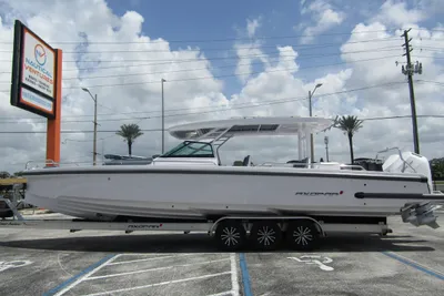 2024 Axopar 37 Sun Top