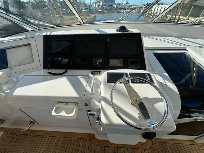 Miss Kriss Yacht Photos Pics 