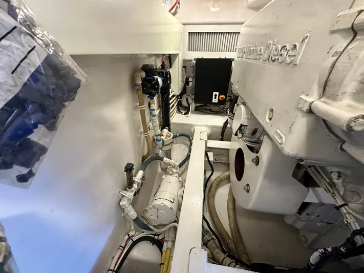 Miss Kriss Yacht Photos Pics 