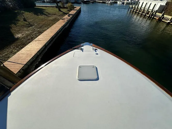 Miss Kriss Yacht Photos Pics 