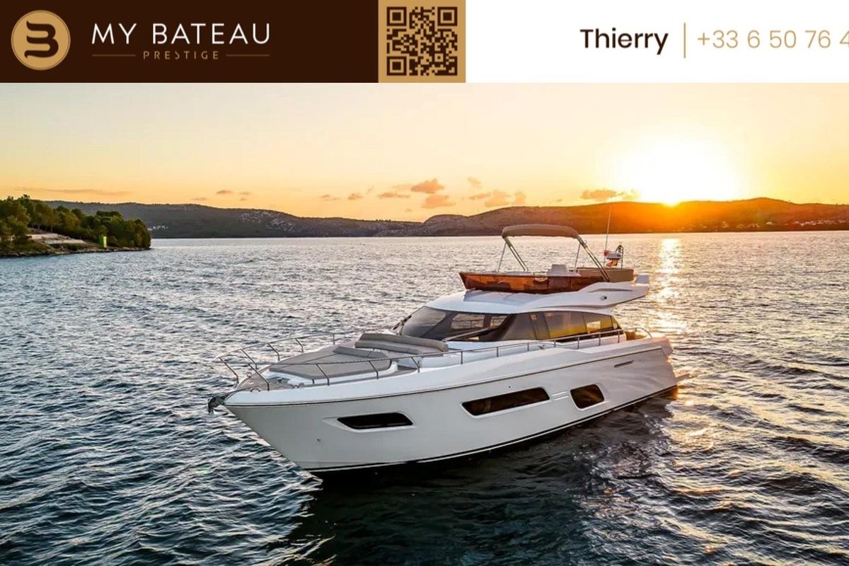 2016 Ferretti Yachts 53 