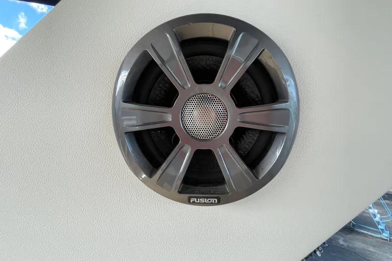  Yacht Photos Pics Fusion speaker on 2020 Sea Ray Sundancer 320 boat, mounted on white panel.