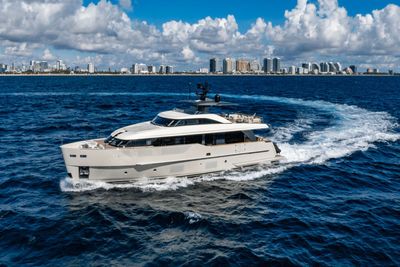 Yacht