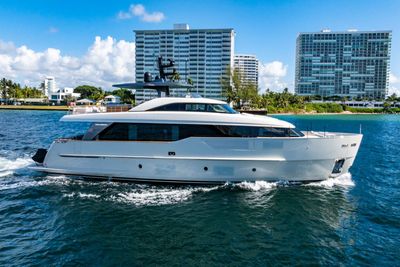 Yacht