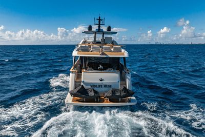 Yacht