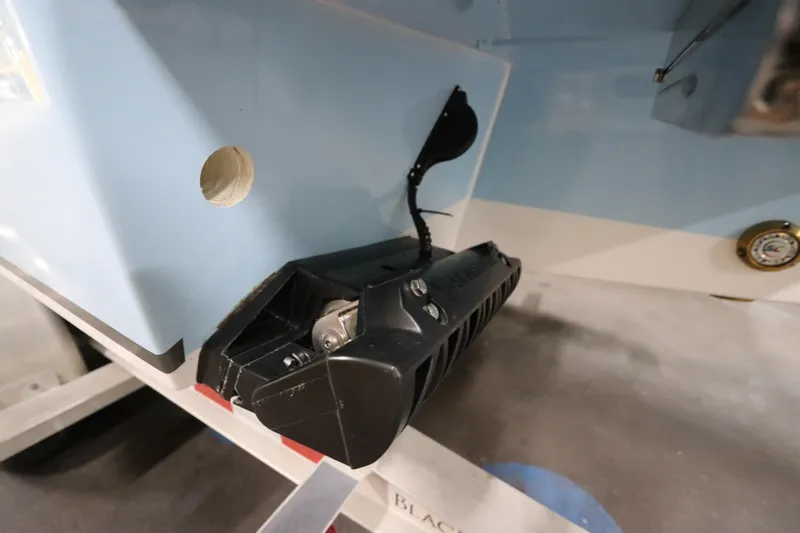  Yacht Photos Pics 2024 SeaCraft 23CC boat transom with mounted equipment and wiring detail.