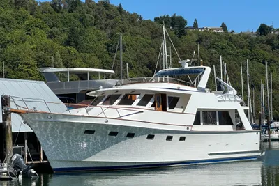 Ocean Alexander Pilothouse
