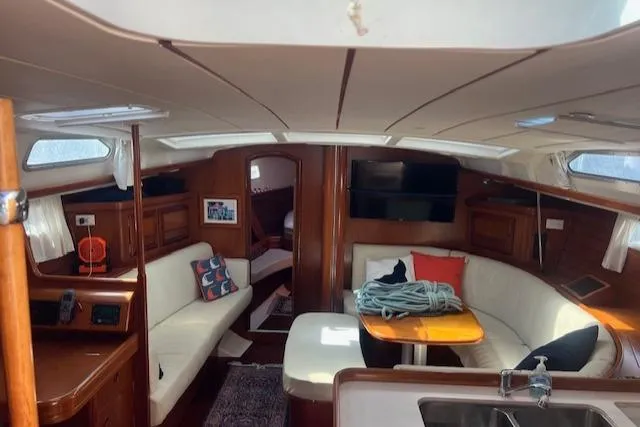 True Blue Yacht Photos Pics 