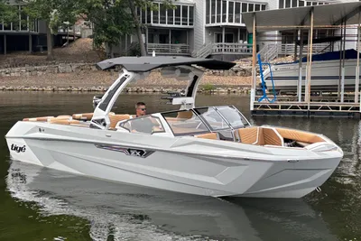 Tigé Ultré 25ZX