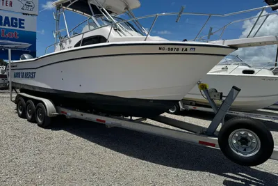 Grady-White Islander 270
