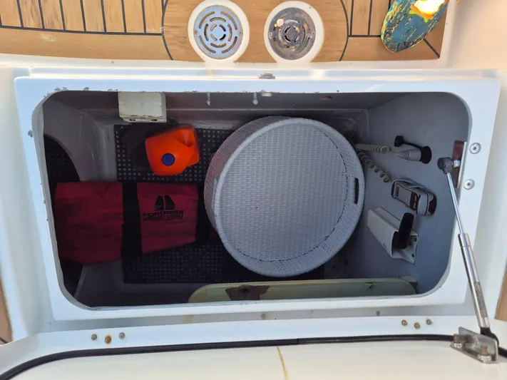 Chapter Two Yacht Photos Pics 