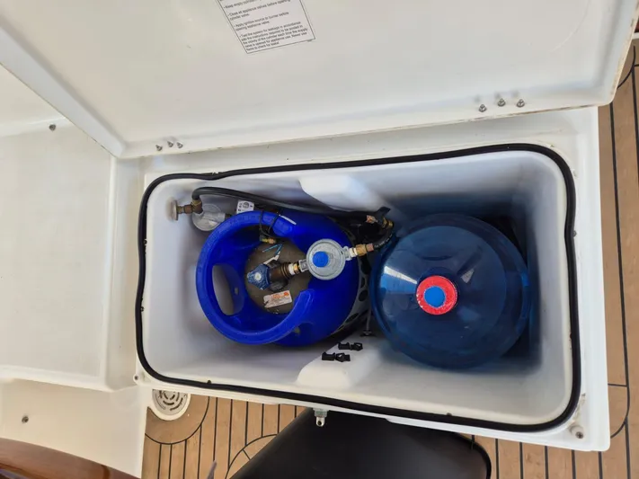 Chapter Two Yacht Photos Pics 