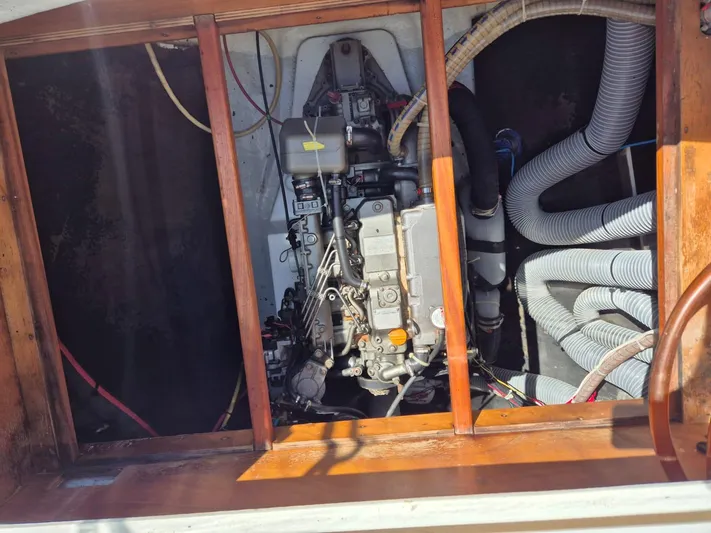 Chapter Two Yacht Photos Pics 