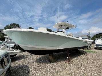 Edgewater 262 CC