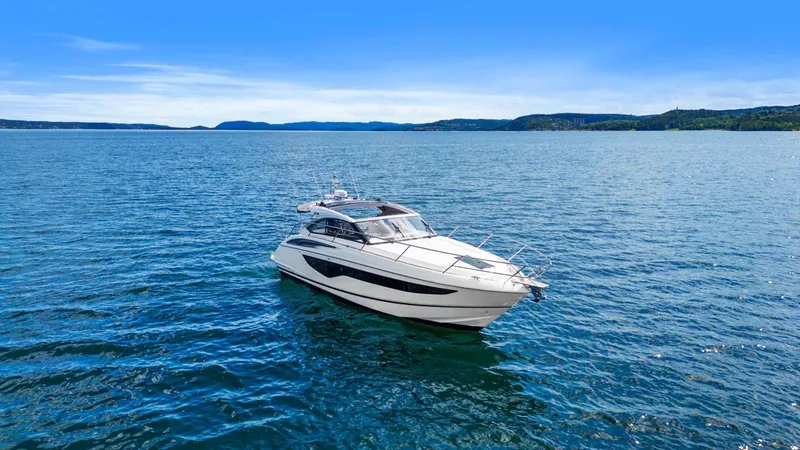 V40188 Yacht Photos Pics 