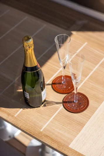 V40188 Yacht Photos Pics 