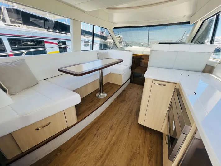  Yacht Photos Pics 2025 REGAL 42 XO - Image 9