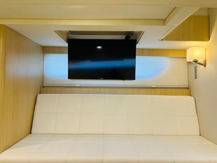  Yacht Photos Pics 2025 REGAL 42 XO - Image 23