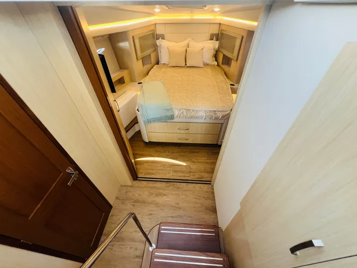  Yacht Photos Pics 2025 REGAL 42 XO - Image 17