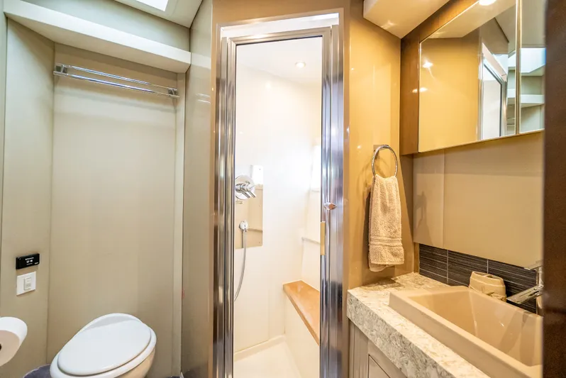 Pier Pressure Yacht Photos Pics Luxurious bathroom in 2017 Carver C52 Coupe yacht.