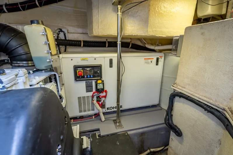 Pier Pressure Yacht Photos Pics 