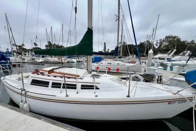 1985 Catalina 27