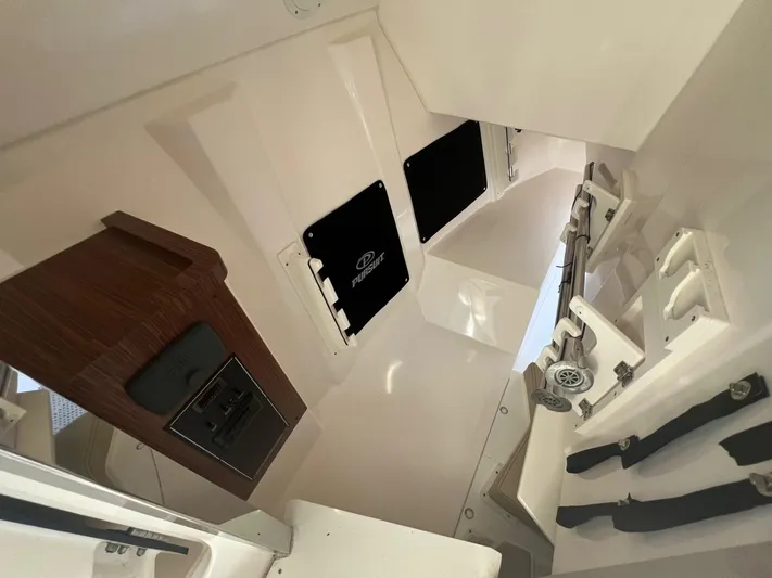 Pursuit Yacht Photos Pics Pursuit DC 295 Dual Console