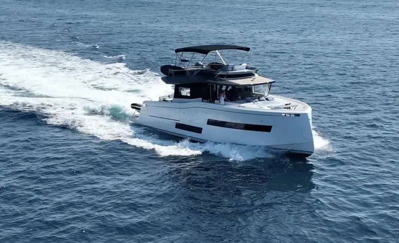 Dolce Vita Yacht Photos Pics 2024 Pardo Yachts Endurance 60 cruising on open sea, showcasing sleek design and luxury.