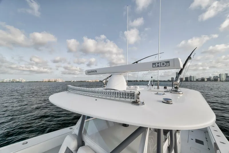 Due East Yacht Photos Pics Freeman 42LR boat with Garmin xHD2 radar on open water, 2017 model.